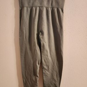 Gray Relaxed Fit Sweatpants with Elastic Waistband